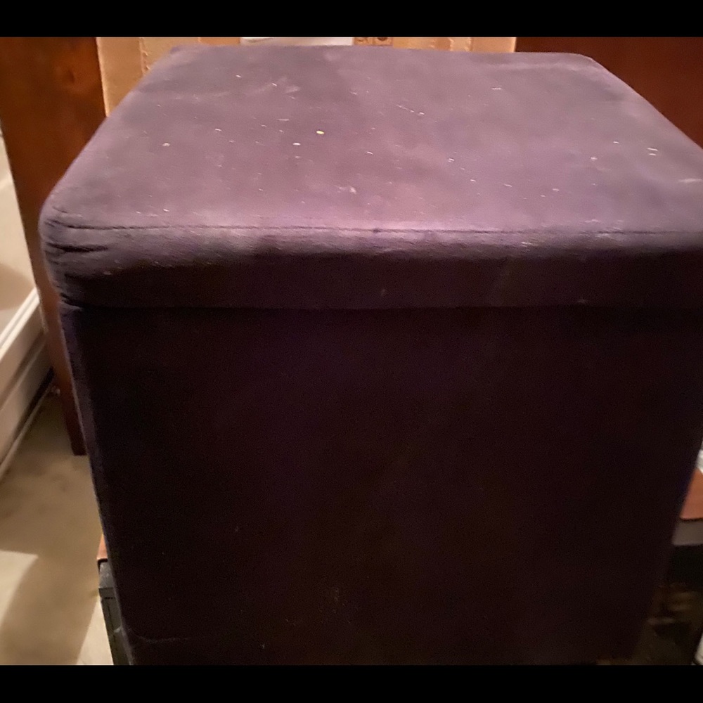 Storage cube